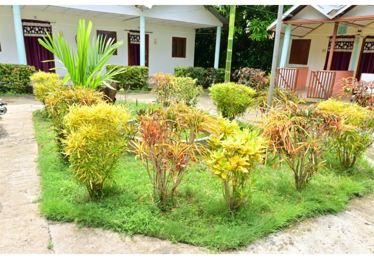 Moon Shine Garden Resort Lakshmanpur Exterior photo